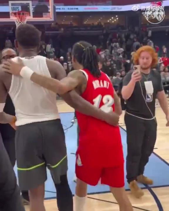 狼王&槍王惺惺相惜！華子賽后與莫蘭特相互致意！