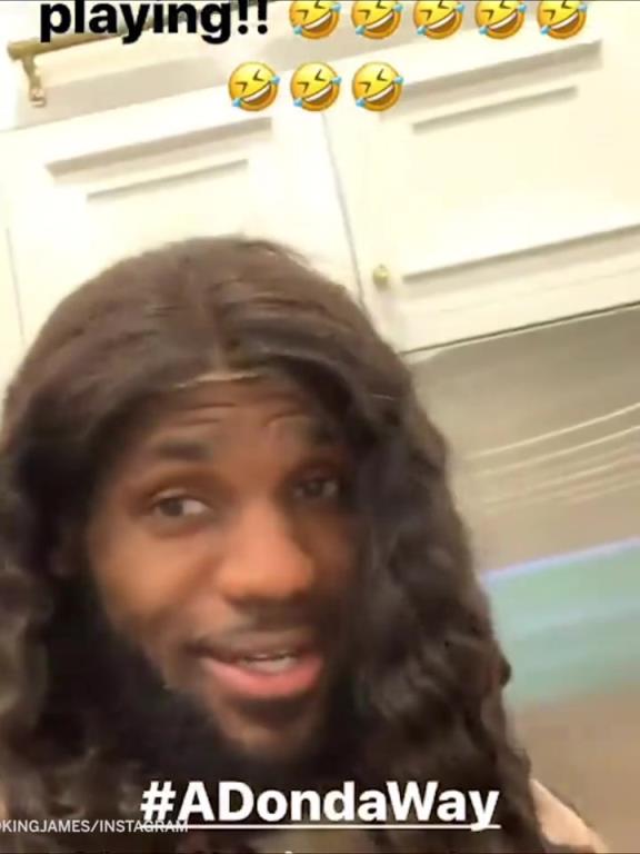 越看越炸裂！女裝老詹震驚眾人